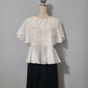 Banana Republic Womens Limited Edition Laser Cut Floral Top NWT‎ Size Med